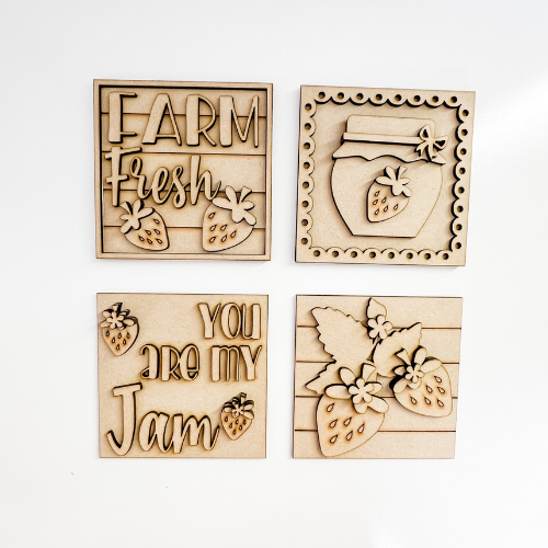 Fresh Strawberries Mini Signs