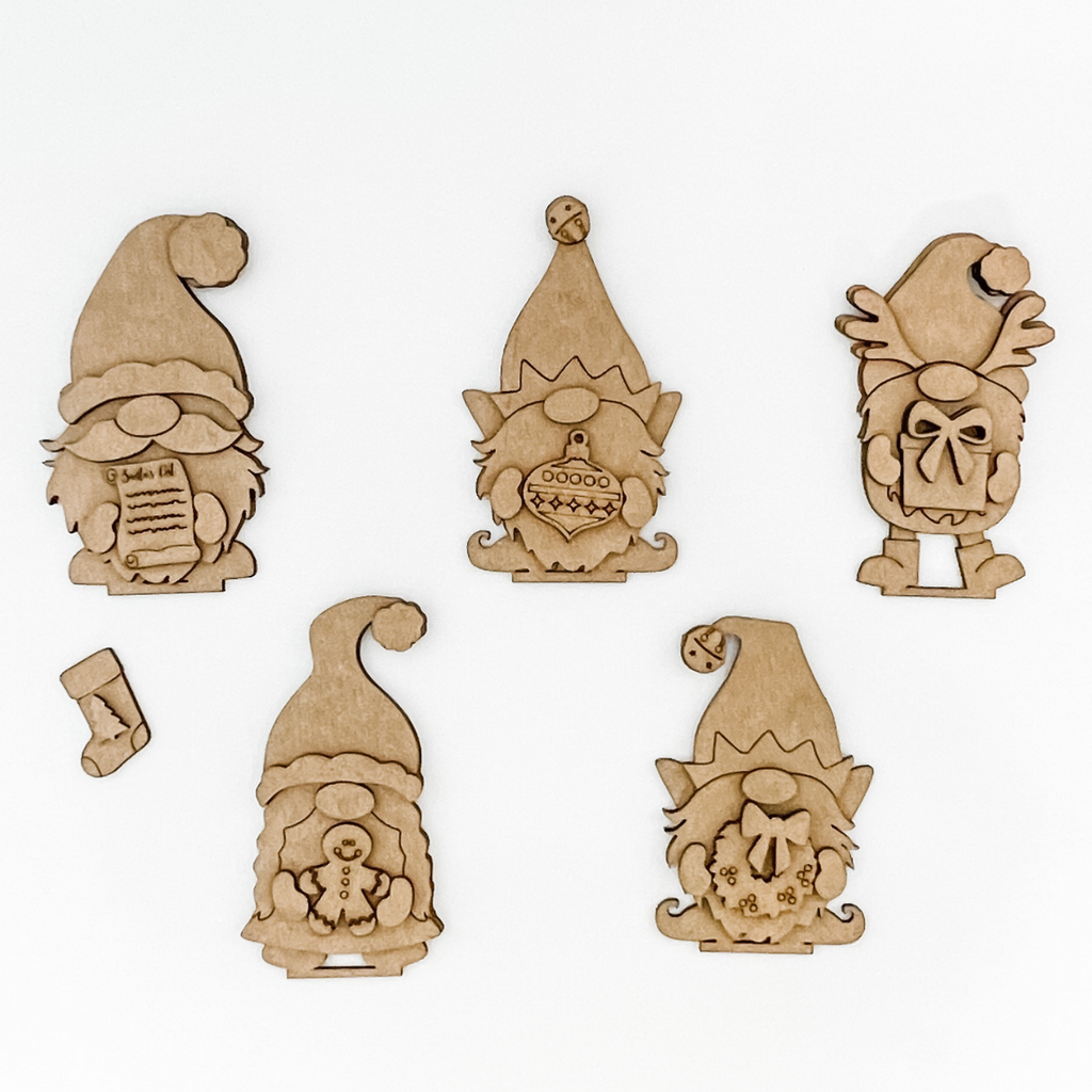 Christmas Standing Gnomes Kit